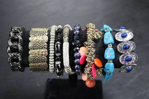 lot 298 image: Assorted Fashion Bracelet Collection - 10 Pieces