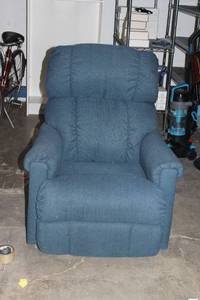 lot A-304 image: Blue Power Recliner Chair with USB Port