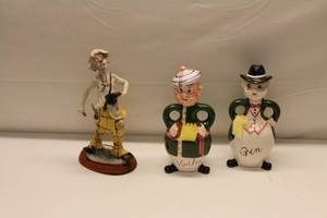 lot 331 image: Lot of 3 Decorative Figurines Clown Statue and Ceramic Decanters