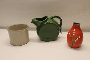 lot 334 image: Lot of Decorative Pottery Items - Pitcher, Vase, and Crock