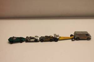 lot 401 image: Lot of Redline Vintage Die-Cast Toy Cars