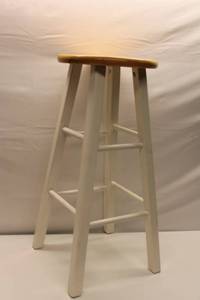 lot 479 image: Wooden Bar Stool with Natural Finish Seat