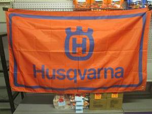 (EC1) 3 ft x 5 ft Husqvarna FlagBa...