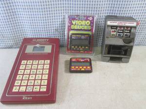 (CS) Games and Slot Machine Bank...