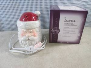 (CSB) Scentsy Saint Nick Warmer - R...