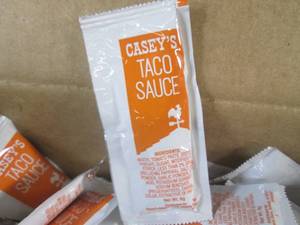 (B-3) 400 Pouches of Taco Sauce 2 B...