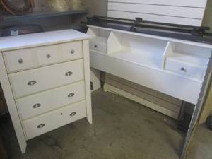 (EW1) Queen Size Bed Frame, Headboa...