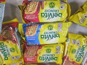 (B-1) 12 Assorted Packs of Belvita ...