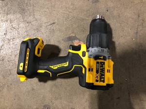 DEWALT 20V Compact Cordless 12 in. Hammer Drill (Tool Only)  Customer Returns See Pictures