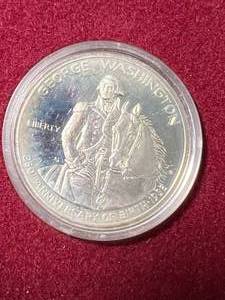 1982 US WASHINGTON COMMEM HALF DOLLAR IN ORIGINAL BOX