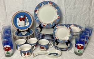 lot 42 image: Sakura Debbie Mumm Snowman Dinnerware Set