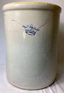 lot 46 image: Blue Crown 15 Gal Stoneware Crock by Robinson Ransbottom