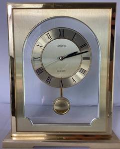 lot 62 image: Vintage Linden Mantle Shelf Clock Gold Pendulum Japan Quartz Movement