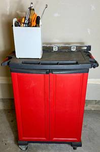 lot 125 image: Keter Rolling Tool CabinetMobile Workcenter and an Assortment of Hand Tools