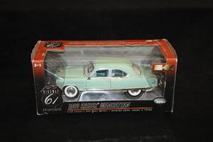 lot 1604 image: Highway 61 1953 Kaiser Manhattan Diecast Metal Collectible 118 Scale (in original box)