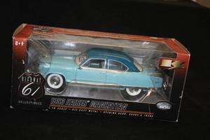 lot 1607 image: Highway 61 1953 Kaiser Manhattan Diecast Metal Collectible 118 Scale (in original box)