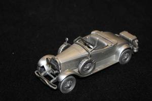 lot 1648 image: Danbury Mint 1927 Lincoln Sportster Pewter Collectible 5