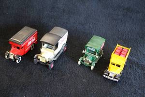 lot 1679 image: Lot of (4) Collectible Vintage Coca-Cola Trucks