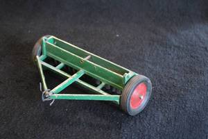 lot 1688 image: John Deere Plow Attachment Diecast Metal Collectible