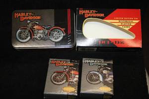 lot 1732 image: Harley-Davidson Collectors Playing Cards 2-pack with Collectors Tin