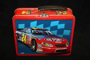 lot 1738 image: #24 Jeff Gordon Collectors Lunch Box
