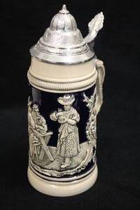 lot 1770 image: Original Thewalt Collectors Beer Stein 9-14