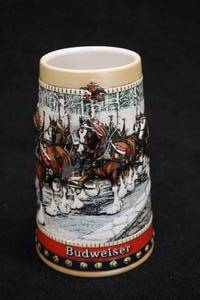 lot 1790 image: Ceramarte (Brazil) Special Edition Budweiser Clydesdales 1988 Collectors Beer Tankard 6-34