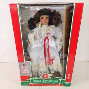 Animated Porcelain Figure The Original Motion-ettes Collectable Girl Brown Hair White Ruffle Dress