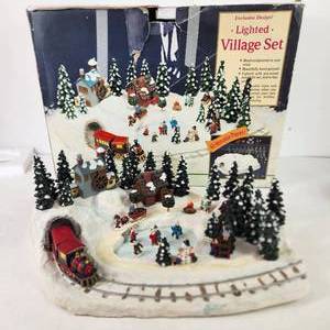Holiday Classics Mill Pond Hand Sculptured In Cast Resin Beautifully Hand Painted NO LIGHTS