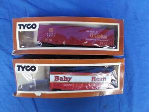 lot 192 image: Vintage Tyco HO Scale Baby Ruth Box Train Car and El Capitan Streamliner