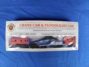 lot 194 image: Bachmann HO Scale Amtrak Working Crane Floodlight Train Car Set