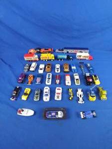 lot 206 image: Collection of 36 Vintage Mattel Hot Wheels and Matchbox Cars