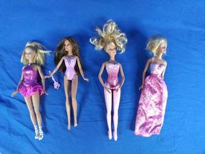 lot 212 image: Lot of 4 Collectible Mattel Barbie Dolls