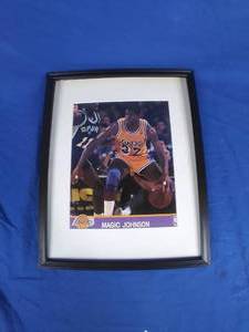 lot 226 image: Framed and Matted Magic JohnsonLA LAKERS 8x10 NBA HOOPS Photo Action Photo 12x 15