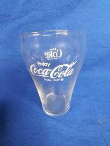 lot 227 image: Set of 12 Vintage Coca-Cola 10 oz. Glasses