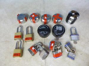 18 Pad Locks