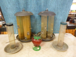 5 Bird Feeders
