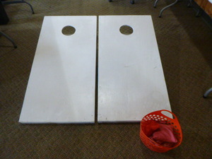 Bean BagCorn Hole Game