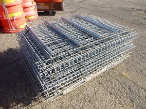 18 Pallet Racking 58 X 42 Wire Decks