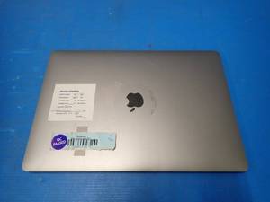lot 36 image: Apple&nbspMacBook Pro 14,3 A1707 &nbspINTEL CORE I7-7820HQ 2.8 Ghz  16GB LPDDR3 SDRAM  500GB SSD  15.4 screen with 2880 x 1800 HD Resolution  Includes IOS  No Charger &nbspMinor keymarks on screen