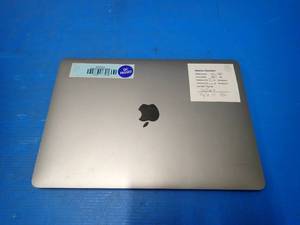 lot 45 image: Apple&nbspMacBookPro15,2 A1989 &nbspINTEL CORE I5-8259U 2.3 Ghz  8GB LPDDR3 RAM  251GB HD  13.3 screen with 2560 x 1600 HD Resolution  Includes IOS  No Charger &nbspLight scratches on case,&nbspLight key marks on screen