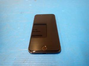 lot 82 image: Apple&nbspiphone 8 A1863  64GB of storage  Cellular Carrier Unlocked  Includes Charging Cable  Light scratches on screen 