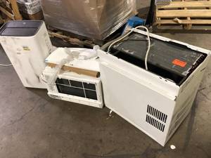 Lot of Assorted Air Conditioners For Parts and Repair  Customer Returns See Pictures