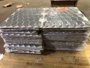 50 Pieces of Daltile Premier Accents Jade Gray 13 in. x 10 in. Glass Hexagon Mosaic Tile (0.88 sq. ft.Each) Customer Returns See Pictures