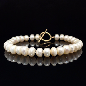 8mm White Cultured Pearl Single Strand Bracelet w14k Yellow Gold Toggle Clasp