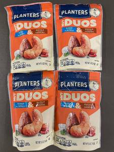 lot 16 image: AK 4 - Planters Nut Duos - Ranch Flavored Almonds & Buffalo Flavored Cashews, 5 oz (4 Bags)