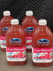 lot 21 image: Ocean Spray Cran-Watermelon Juice, 64 Fl Oz (Pack of 4)