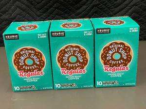 lot 276 image: The Original Donut Shop Coffee Regular Medium Roast Coffee K-Cup Pods - 3 Packs