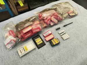 lot 65 image: Lot of Small Diameter Drills and (1...