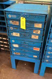 lot 84 image: Blue hardware cabinet with contents...